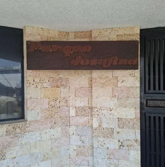 En Venta - Apartamento Dúplex - 157 M2 - Lechería - Res. Parque Josefina