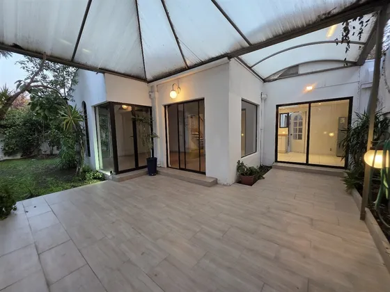 Venta Casa 5d-5b-3e Las Condes Rotondaatenas Gran Conectivid