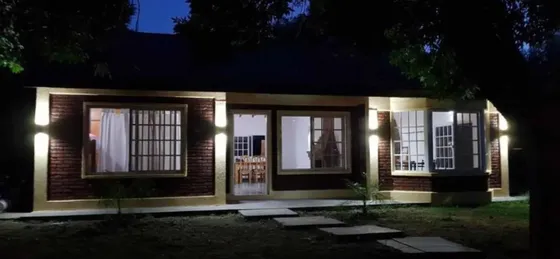 Casa Venta - 2 Dormitorios 1 Baño - 400mts2 Totales - La Capilla