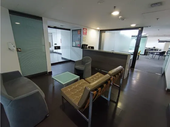Oficina De 795 M2 En Arriendo, Quinta Camacho