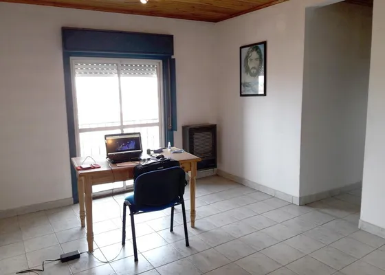 Departamento En Venta - 3 Dormitorios 1 Baño - 61mts2 - Lanús