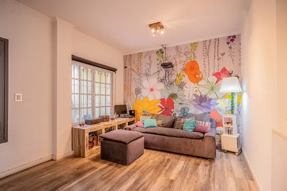 Oportunidad - Casa 4 Ambientes Con Patio Y Cochera En Hurlingham