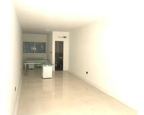 Local En Arriendo En Tequendama. Cod A8014512
