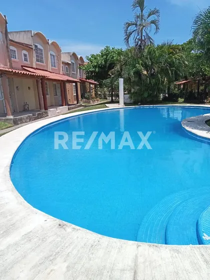 Casa En Renta En Ixtapa, Zihuatanejo