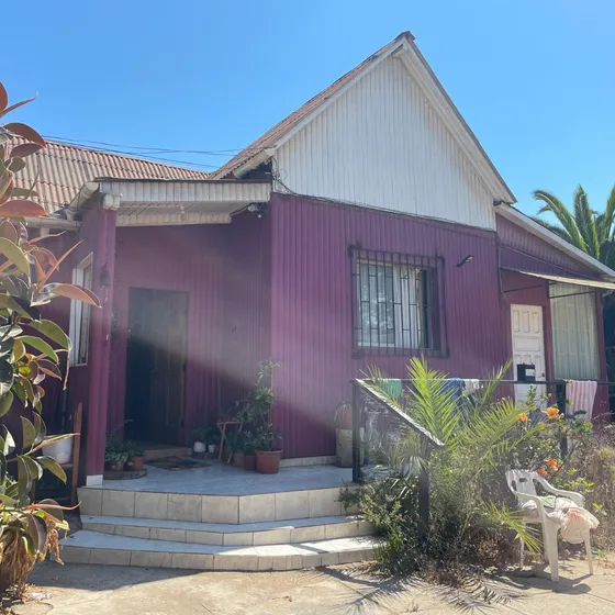 Se Vende Propiedad En Felix Sanfuentes 1000 Mts  2 Viviendas