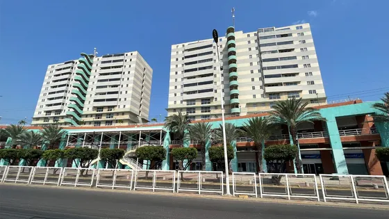 Amplio Apartamento Con Vista Al Mar En Aventura Plaza Lechería