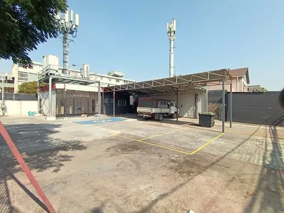 Local Comercial Av Grecia Jazmines Ñuñoa (90825)