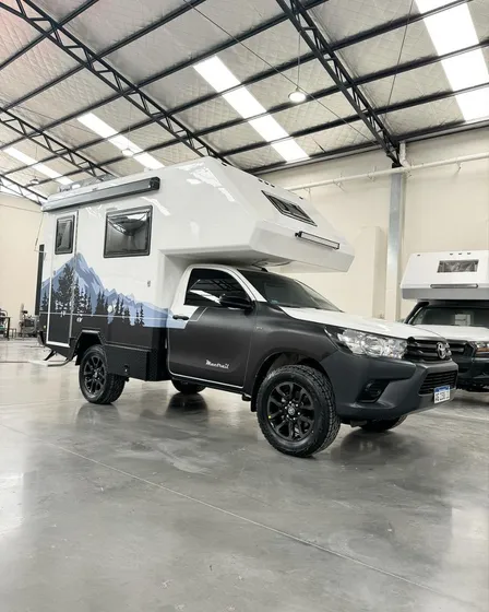 Motorhome Para 4 Personas Camioneta Cabina Simple 4x4