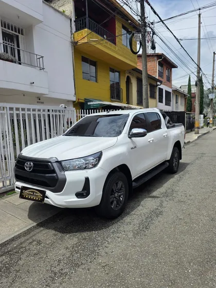 Toyota Hilux 2.7l