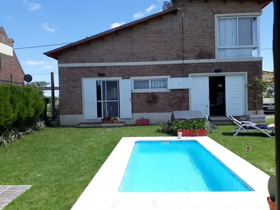 Casa 2 Dormis En Venta Con Bajada Al Rio Monje
