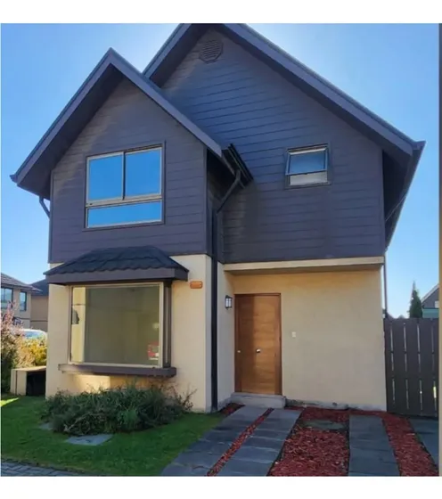 Casa En Venta De 3 Dorm. En Talcahuano