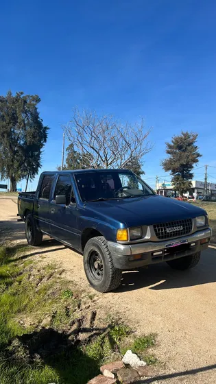 Isuzu 2.5 Diesel 2.5 Doble Cabina