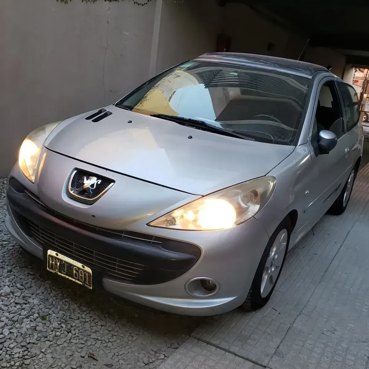 Peugeot 207 Compact 1.6 Xt