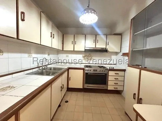 Jean Pavon Tiene Excelente Apartamento En Venta En La Avenida Venezuela En El Centro-este De Barquisimeto Lara 2 4 1 1 9