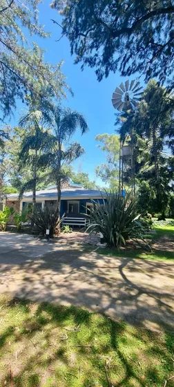 Exclusiva Casa Estilo Campo Barrio Margaritas Pilar