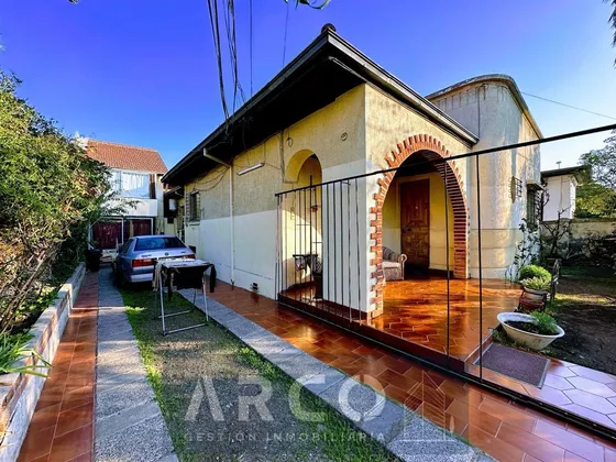 Casa En Venta 4 Dorm. 178m2 Construidos Oportunidad. Ñuñoa.