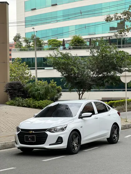 Chevrolet Onix 1.0t Lt