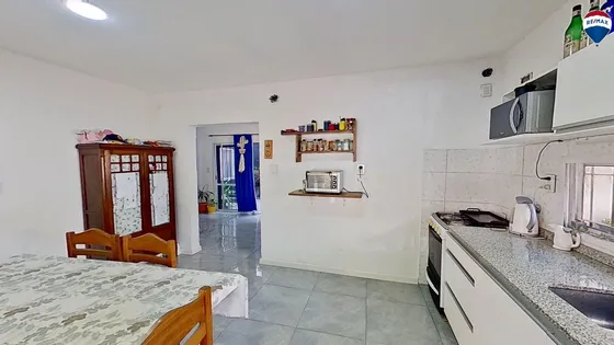Venta Casa 4 Amb Con Cochera En Sarandí