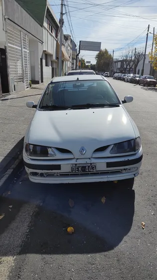 Renault Megane 1.9 Rt