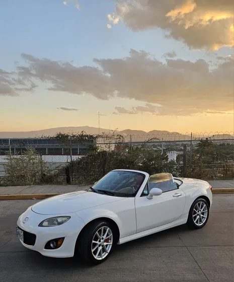 Mazda Mx-5 2010 Coupe Convertible 2.0