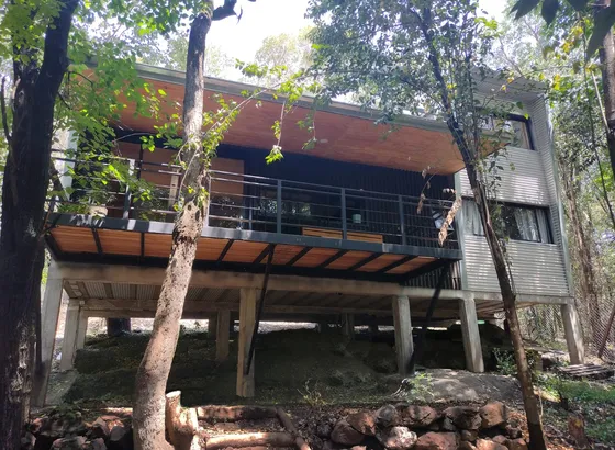 Casa En Venta ,moderna, En El Barrio Loma Del Cigarral , Unquilllo