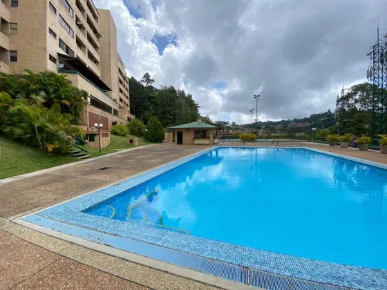 Bello Apartamento En El Mejor Conjunto Residencial Y Con Una Vista Increíble Del Avila
