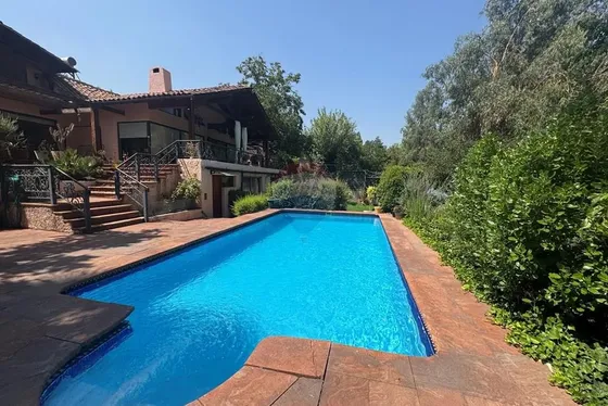 Hermosa Casa Sector Quinchamalí 5d+4b Piscina