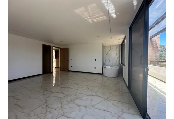 Casa Campestre En Venta, Sector Alcaravanes Marinilla