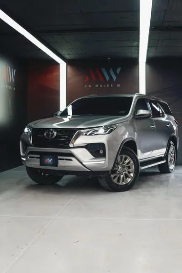 Toyota Fortuner 2.7l