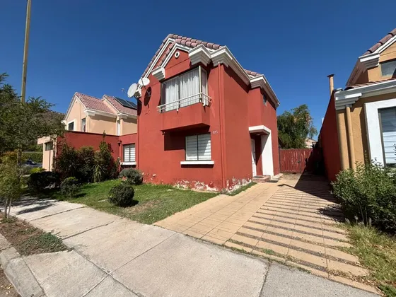 Hermosa Y Cómoda Casa En Ciudad De Los Valles
