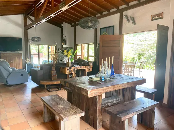 Finca Con 2 Casas La Mejor Ubicación