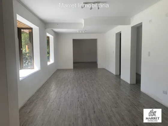 Hermosa Y Gran Parcela Con 2 Propiedades En Chicureo