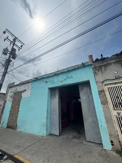 Parcela De Terreno Calle Ricaurte