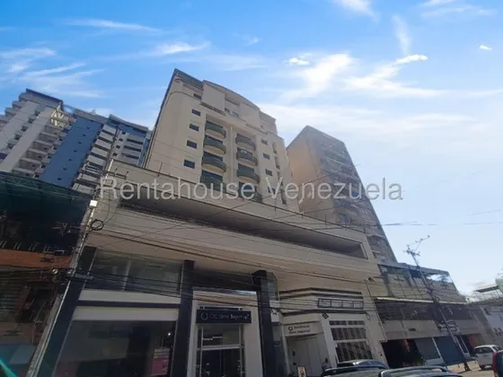 ¡invierte Y Con Financiamiento En Moderno Apartamento En El Corazón De Maracay! (jbra)
