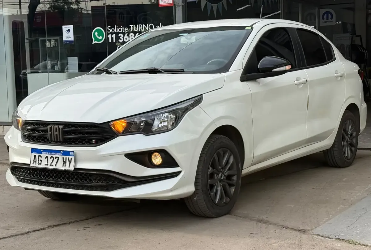 Fiat Cronos 1.3 Drive Mt
