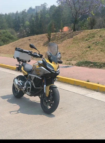 Bmw F900xr