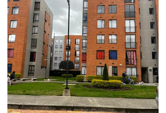 Apartamento En Venta Conjunto Hacienda Madrid Alcala
