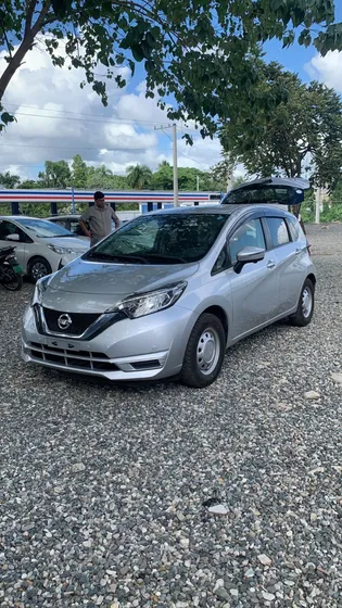 Nissan Note Japonesa