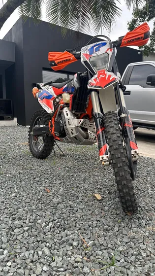 A La Venta Moto Ktm Six Day Tpi 300 (edición Especial) Model