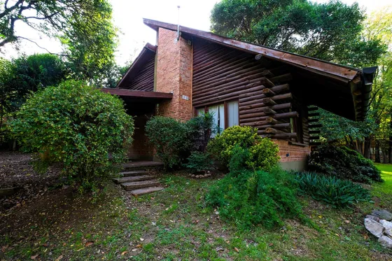 Casa En Venta - Villa General Belgrano