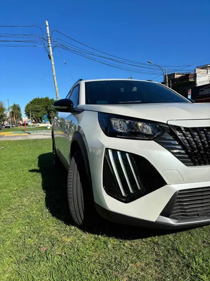 Peugeot 2008 1.0t Active