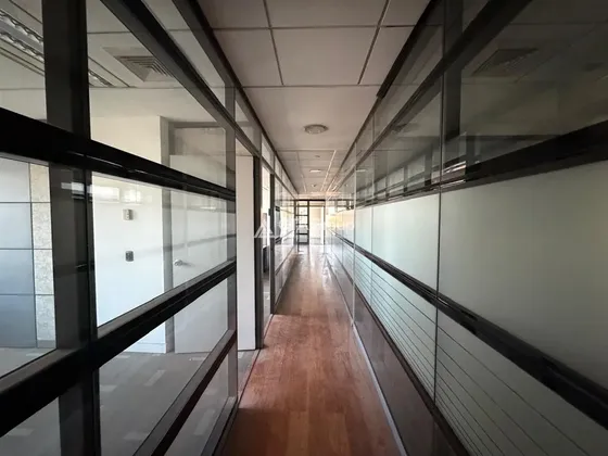 Venta Oficina 348 M2, Sector El Golf