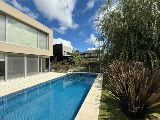 Venta. Casa 4 Ambientes. El Sosiego. Canning