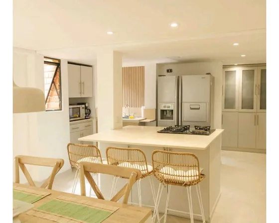 Duplex En Venta Sector El Poblado, Medellin (c.v)