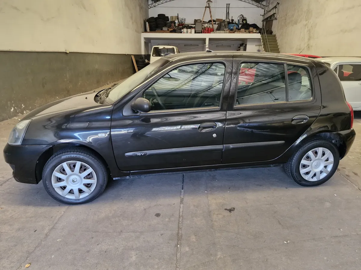 Renault Clio 1.2 Pack Plus532495392572057602