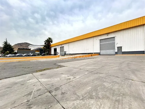 Local Comercial En Arriendo En Quilicura