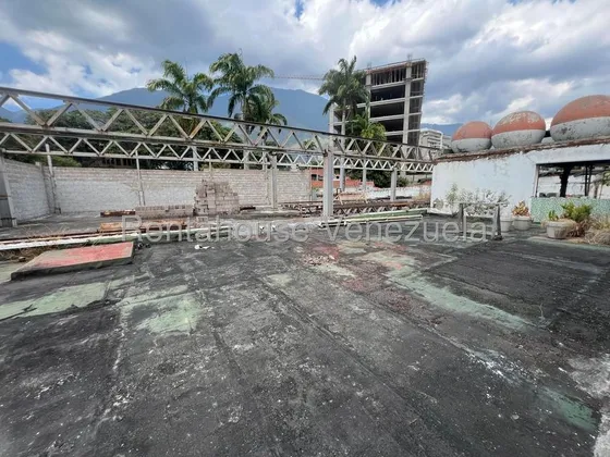 Terreno Comercial En Venta La Castellana Mls #25-18206 Bm