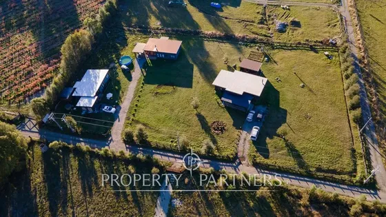 Oportunidad Inversión: 3 Casas En 1/2 Ha Con Flujo...