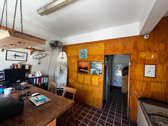 Local Comercial En Venta (rebajado)- Calle Manuel Montt