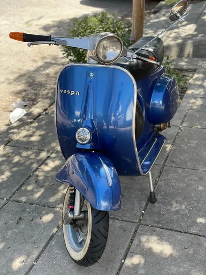 Vespa Primavera 125
